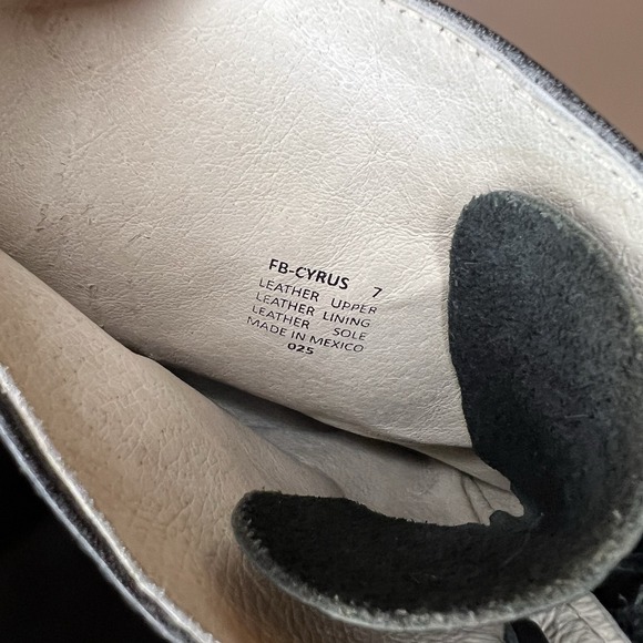 Freebird by Steven Leather Cyrus Boots Embroidered Roses Size 7 RARE - Picture 11 of 12